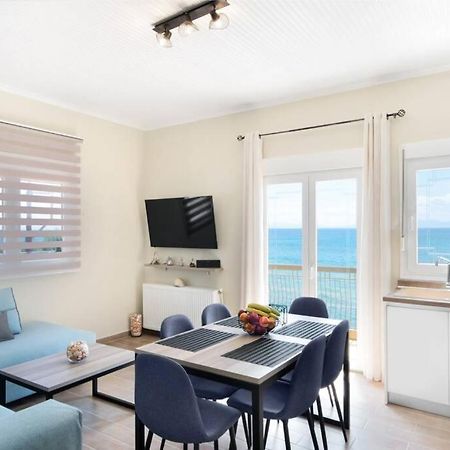 ネア・イラクリア Endless Sea View Houseヴィラ エクステリア 写真