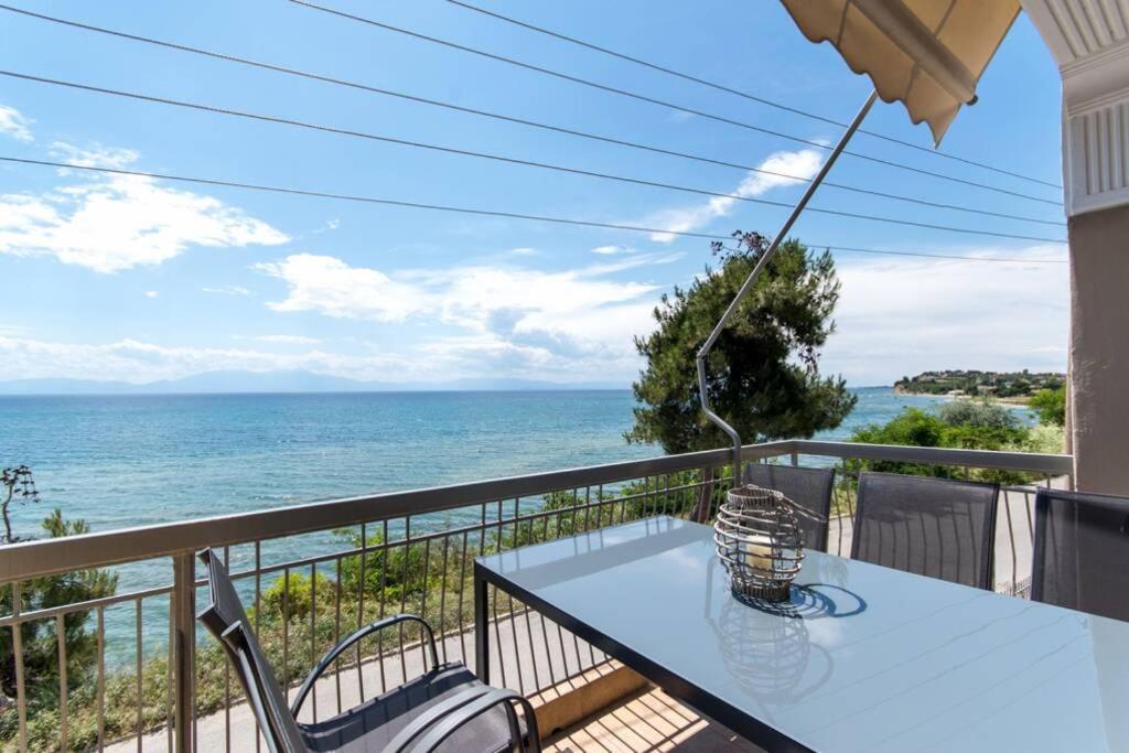 ネア・イラクリア Endless Sea View Houseヴィラ エクステリア 写真