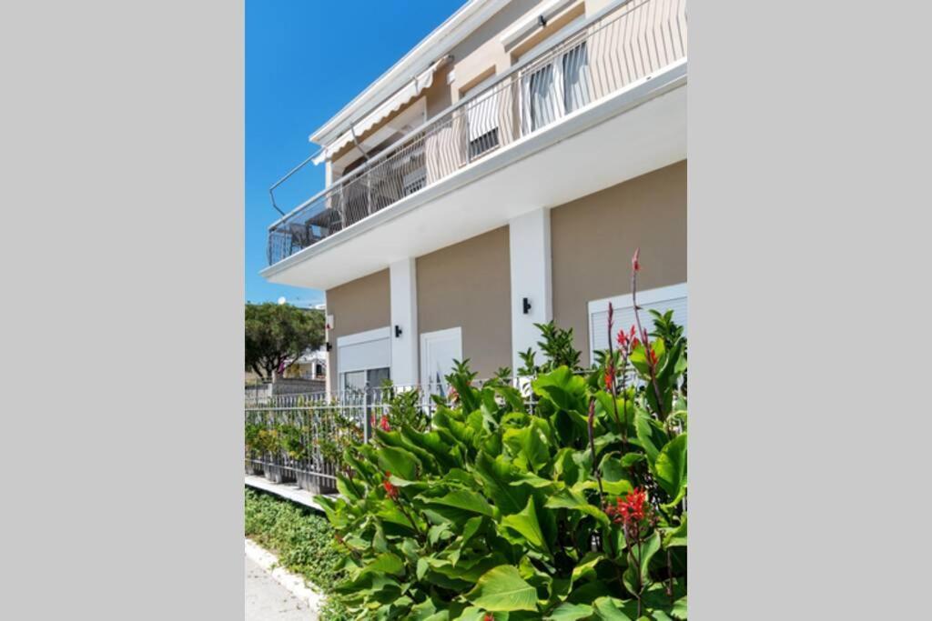 ネア・イラクリア Endless Sea View Houseヴィラ エクステリア 写真